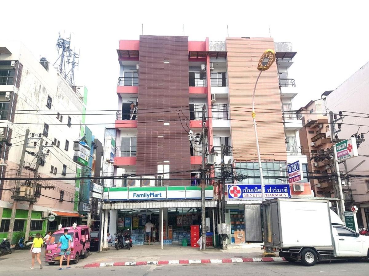 Patong Bay Inn Bagian luar foto